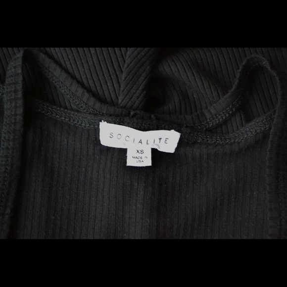 Tilly’s Black Quarter-Sleeve Dress - Picture 2 of 2